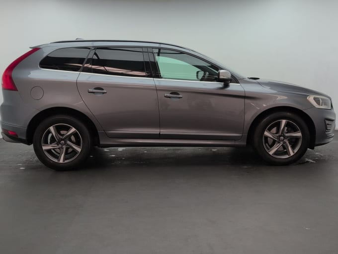 2025 Volvo Xc60