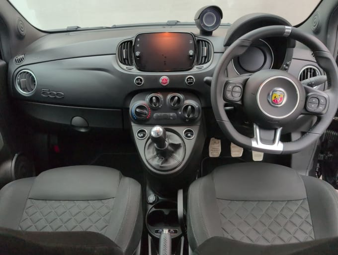 2025 Abarth 595