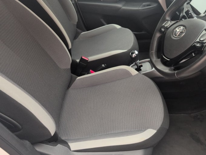 2025 Toyota Aygo