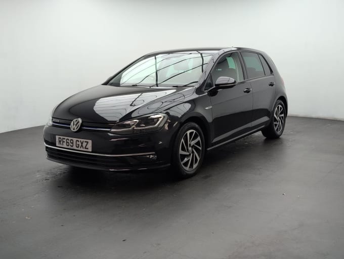 2025 Volkswagen Golf