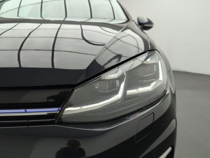 2025 Volkswagen Golf