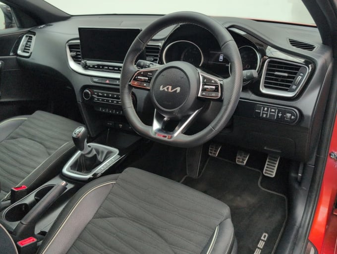 2025 Kia Ceed