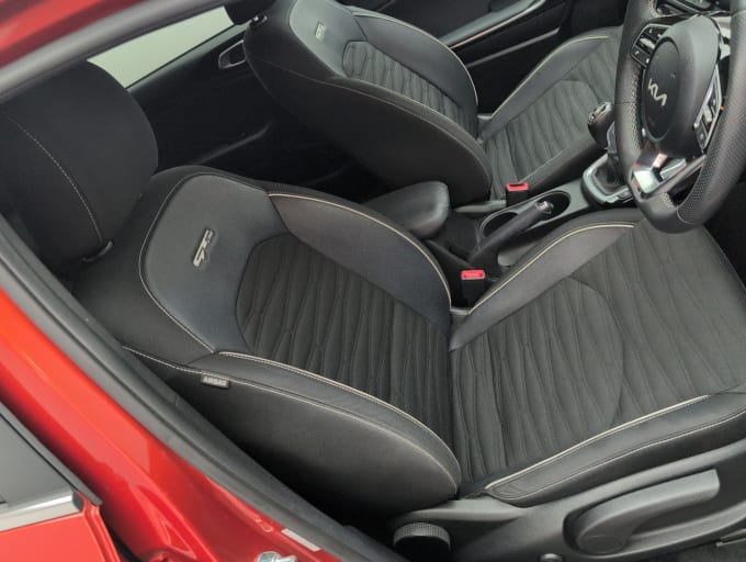 2025 Kia Ceed