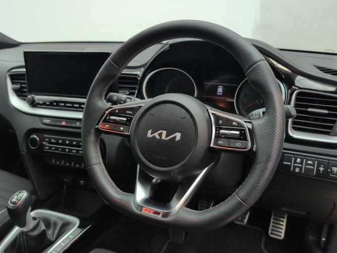 2025 Kia Ceed