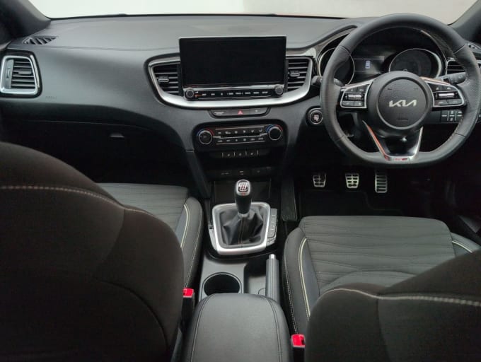2025 Kia Ceed