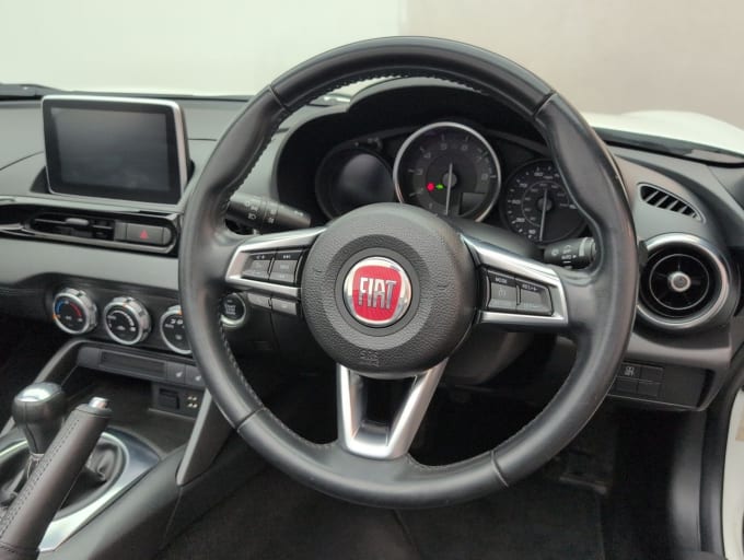 2025 Fiat 124