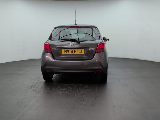2025 Toyota Yaris