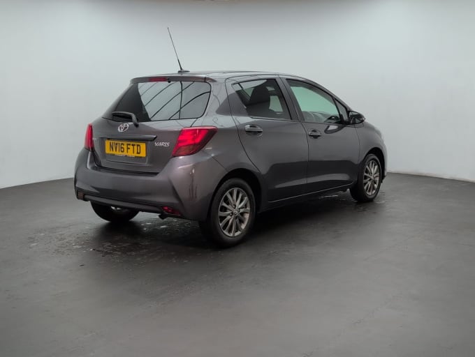 2025 Toyota Yaris