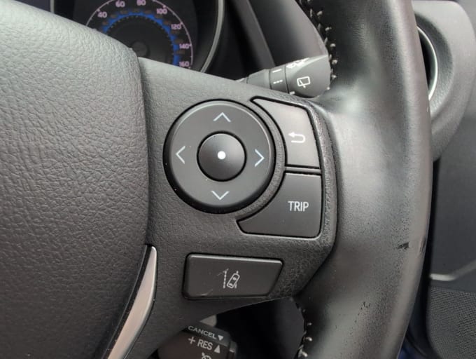 2025 Toyota Auris