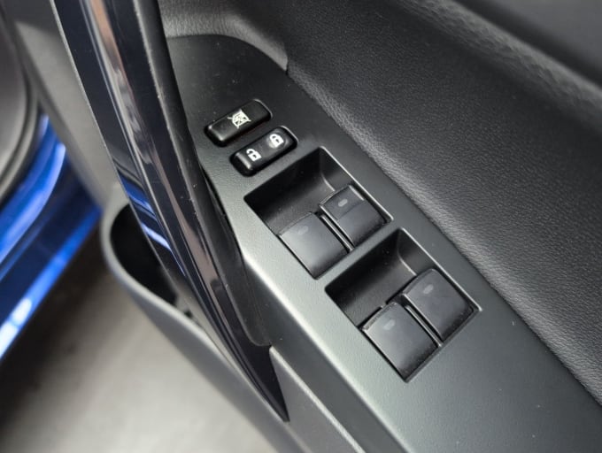 2025 Toyota Auris