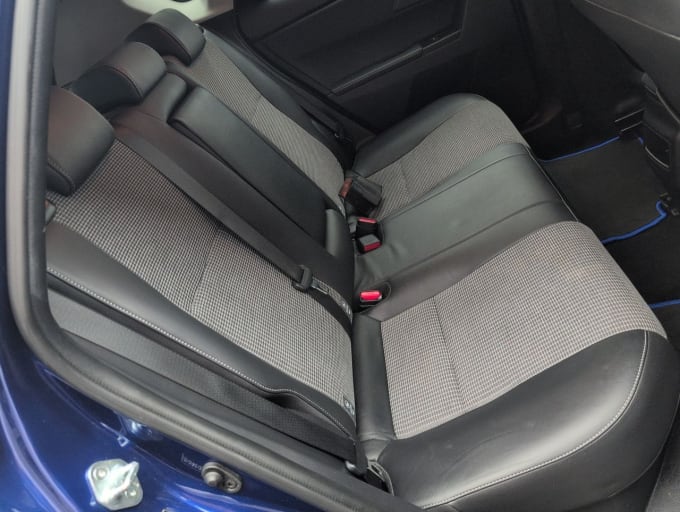 2025 Toyota Auris