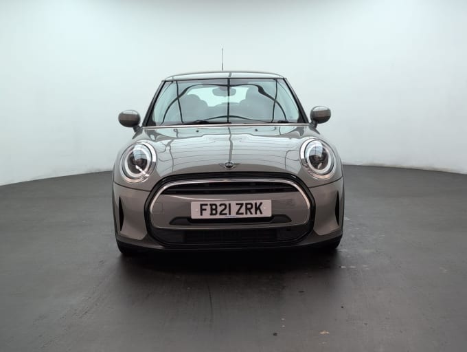 2025 Mini Hatch
