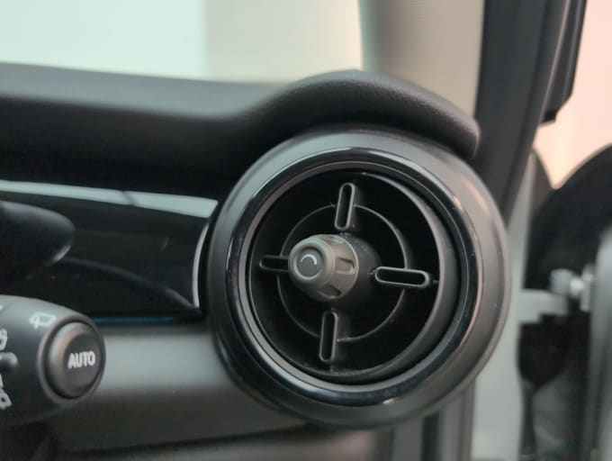 2025 Mini Hatch