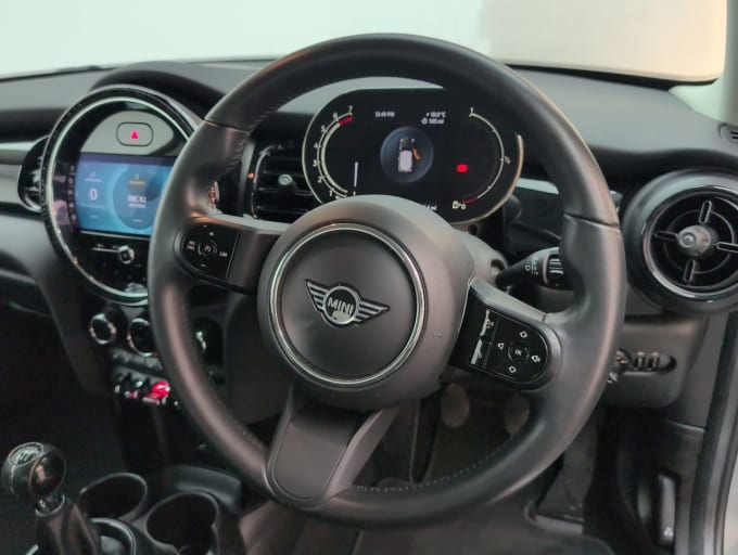 2025 Mini Hatch