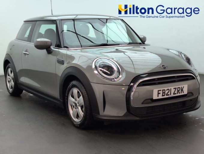 2025 Mini Hatch