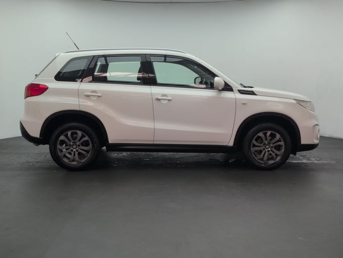 2025 Suzuki Vitara