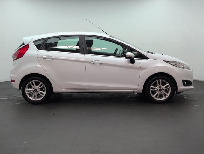 2025 Ford Fiesta