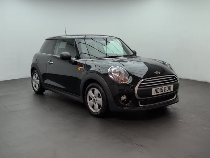 2025 Mini Hatch
