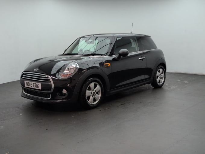 2025 Mini Hatch