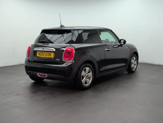 2025 Mini Hatch