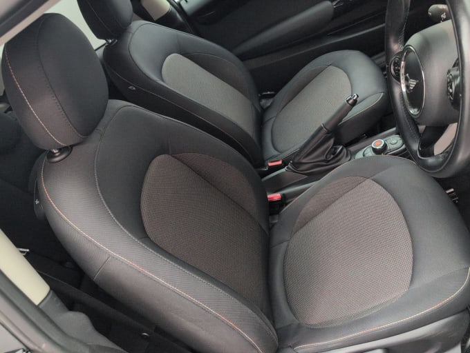 2025 Mini Hatch