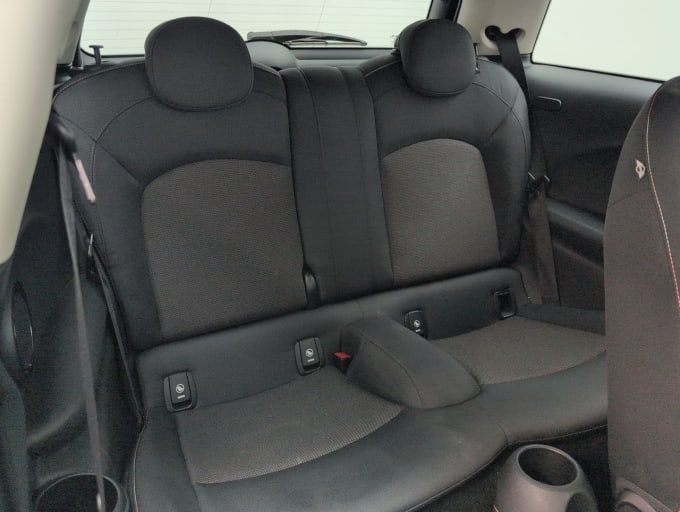 2025 Mini Hatch