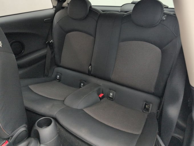 2025 Mini Hatch