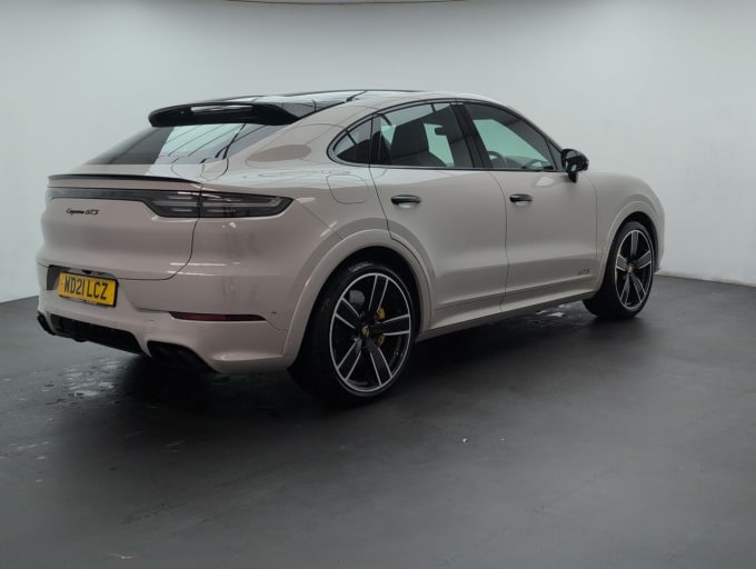 2025 Porsche Cayenne