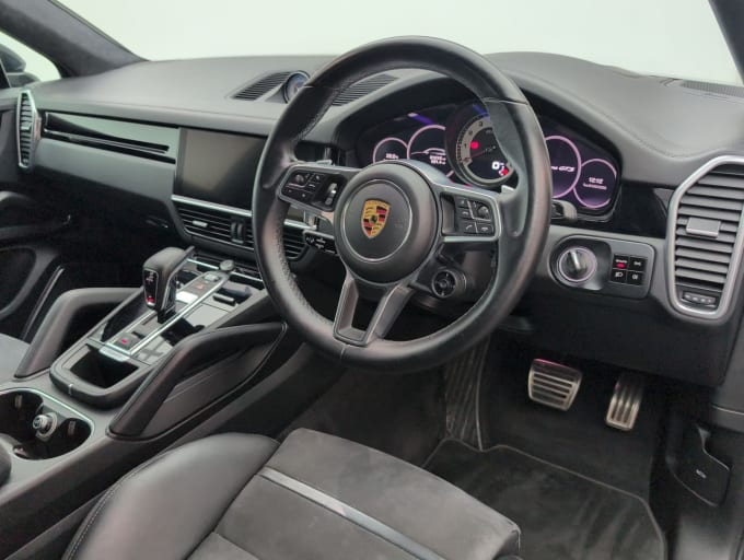 2025 Porsche Cayenne