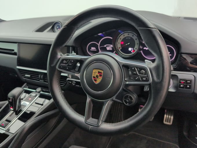 2025 Porsche Cayenne