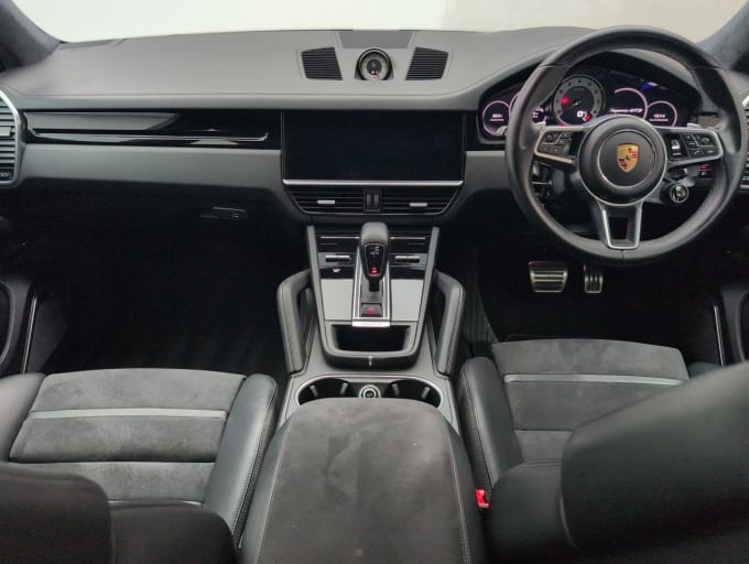 2025 Porsche Cayenne