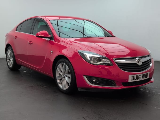 2025 Vauxhall Insignia