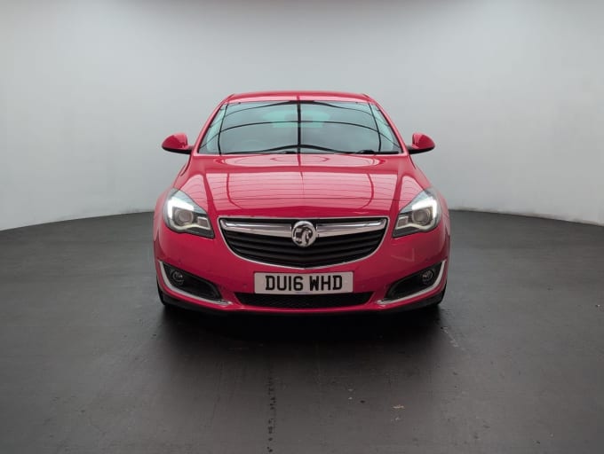 2025 Vauxhall Insignia