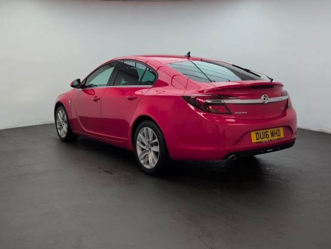 2025 Vauxhall Insignia