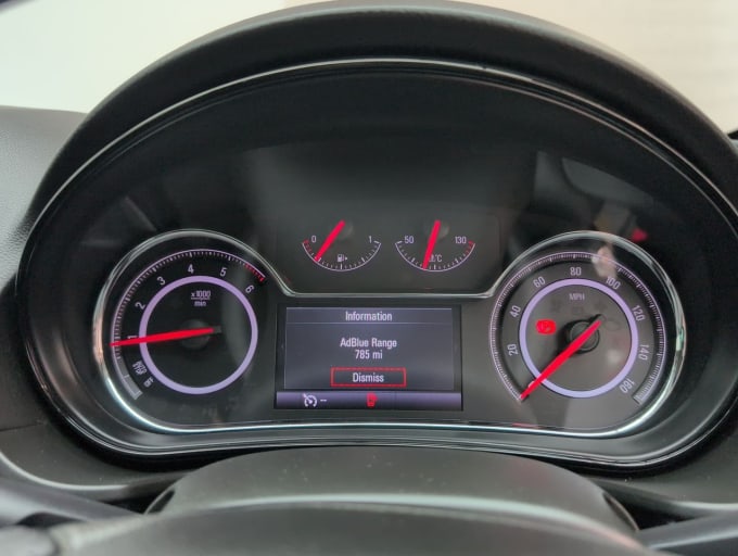 2025 Vauxhall Insignia
