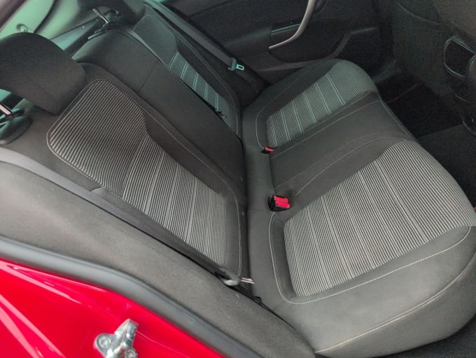2025 Vauxhall Insignia