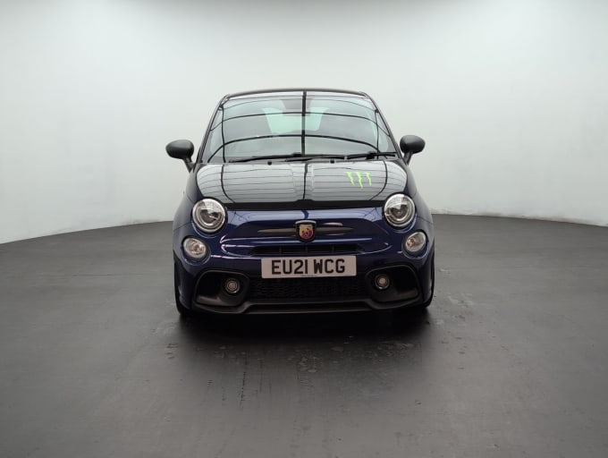2025 Abarth 595