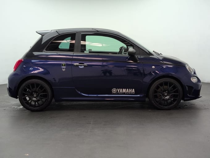 2025 Abarth 595