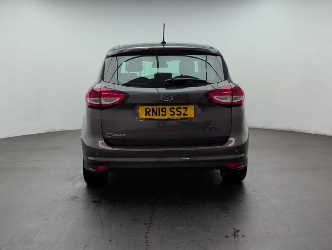 2025 Ford C-max