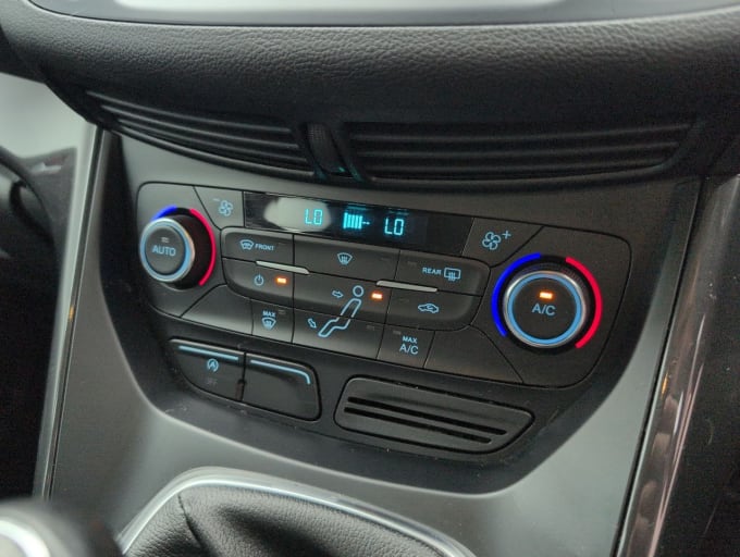 2025 Ford C-max