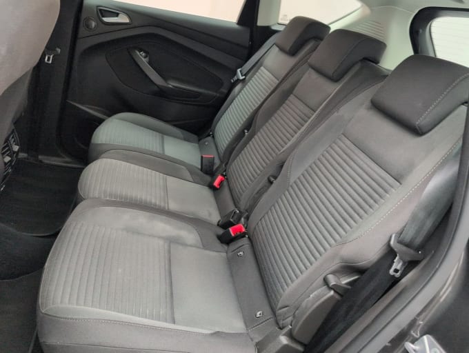 2025 Ford C-max