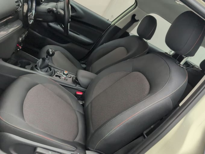 2025 Mini Clubman