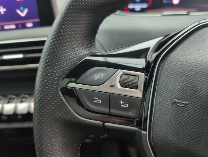 2025 Peugeot 3008