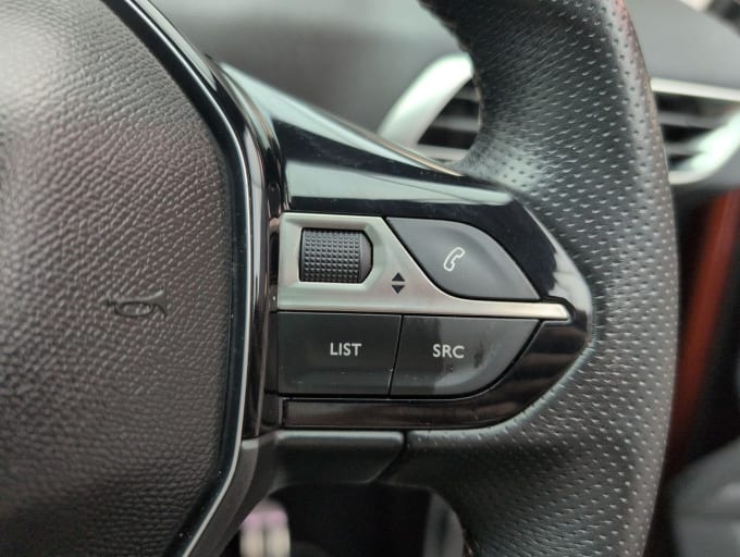 2025 Peugeot 3008