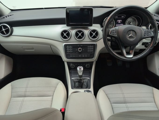 2025 Mercedes-benz Cla