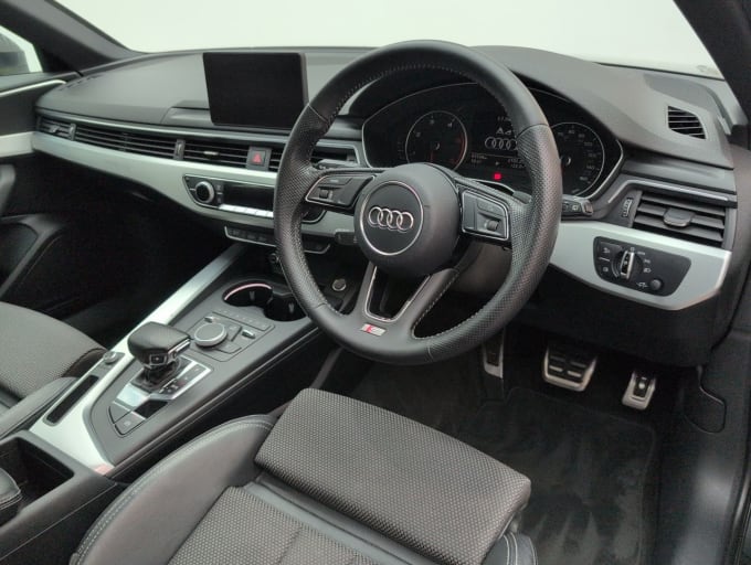 2025 Audi A4 Avant