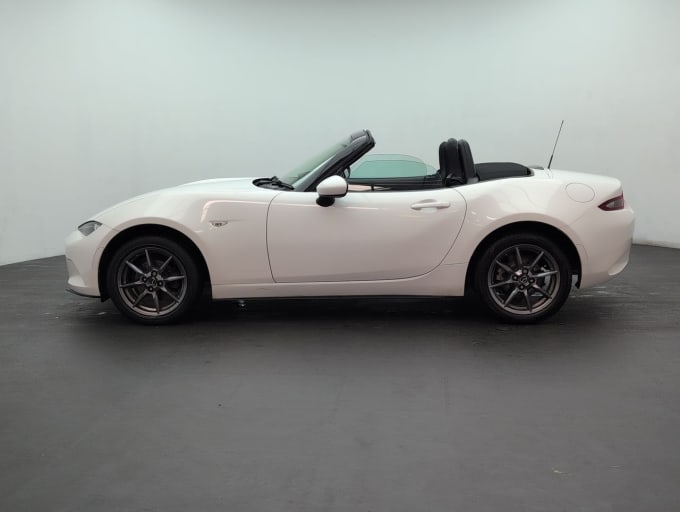 2025 Mazda Mx-5