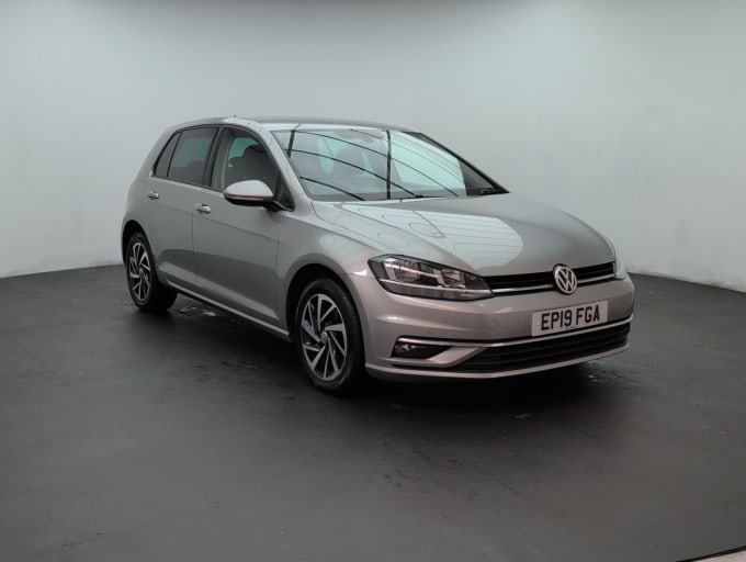 2025 Volkswagen Golf