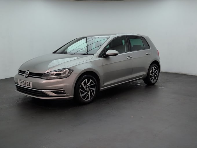 2025 Volkswagen Golf