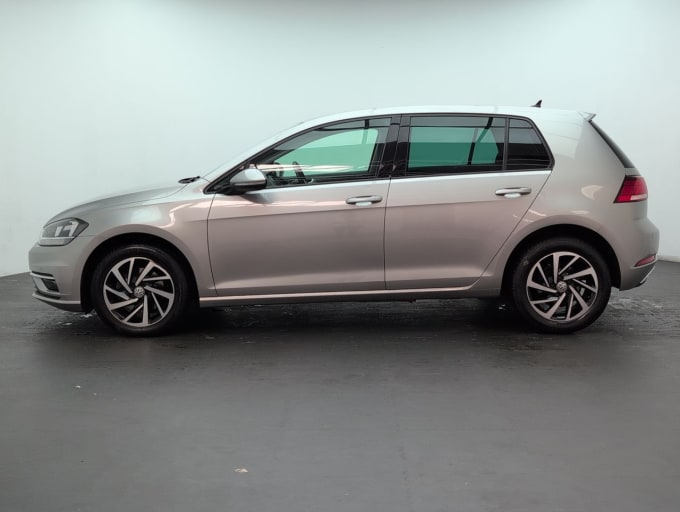 2025 Volkswagen Golf